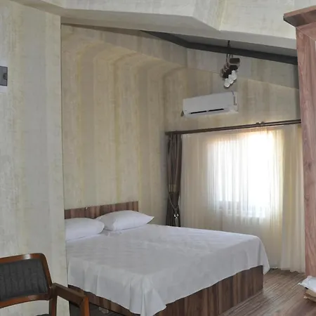 Yalova Sezon Otel 3*